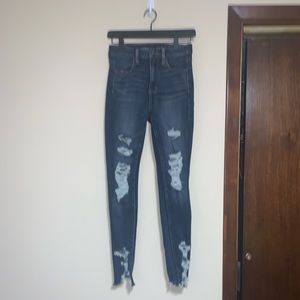High waisted Ripped Dark Denim American Eagle Jeans